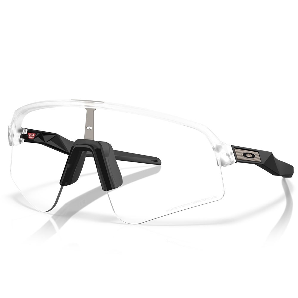 Oakley Occhiali Sutro Lite Sweep Matte Clear Photocrom