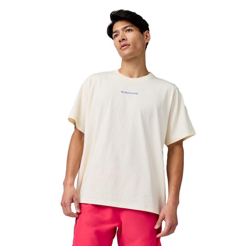 Brooks Maglia Running Movement Heavyeweight Tee Ivory Uomo